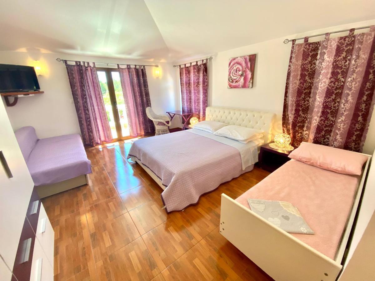 Apartmani Mavrinac Нерезине Номер фото